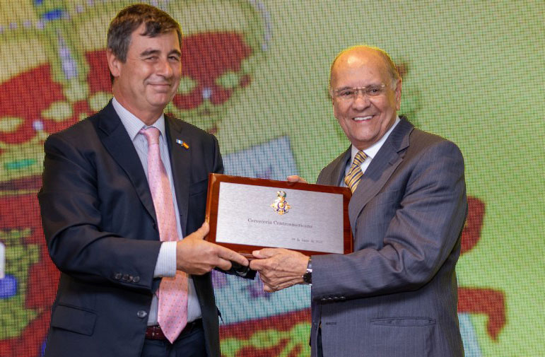Placa de Honor de la real Orden al Mérito Civil